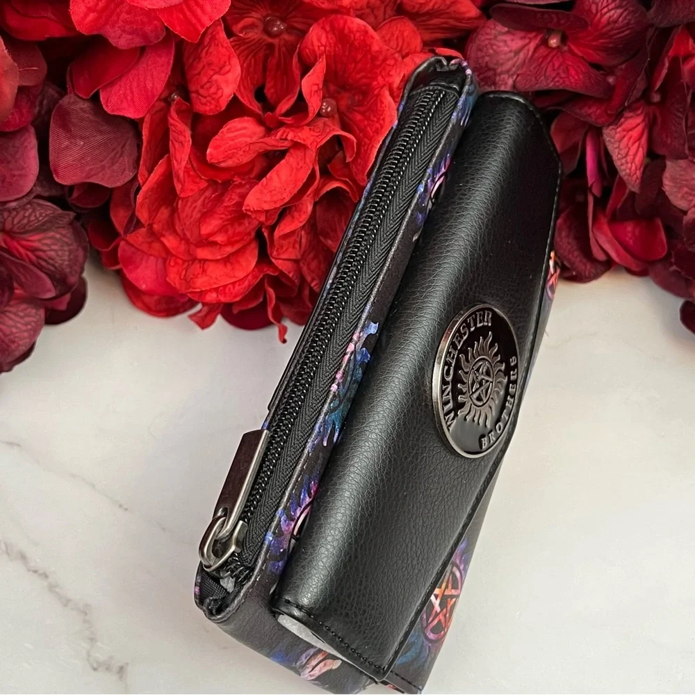 Supernatural Black and Purple Pentagram Clutch Wallet - Picture 5 of 15